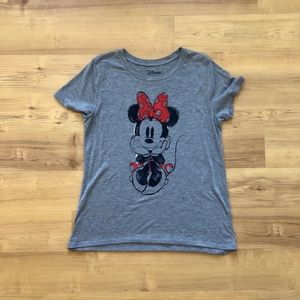 Minnie mouse gray size large T-shirt